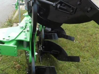 PLUG BOMET U063/2, trobrazni obrtni