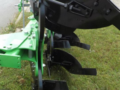 PLUG BOMET U063/2, trobrazni obrtni