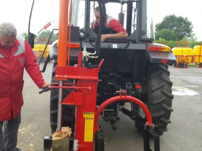 CJEPAČ DRVA LS-18T HIDRAULIČNI POGON SA TRAKTORA
