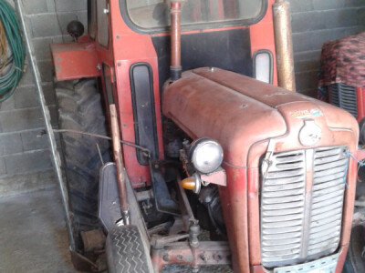 Prodajem traktor IMT 533