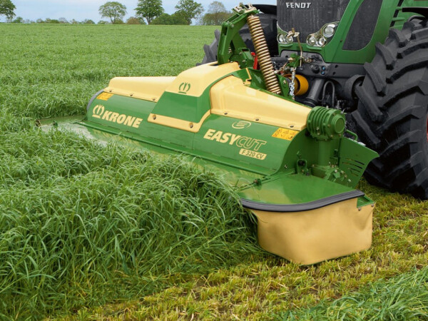 Krone Kosilica R 320