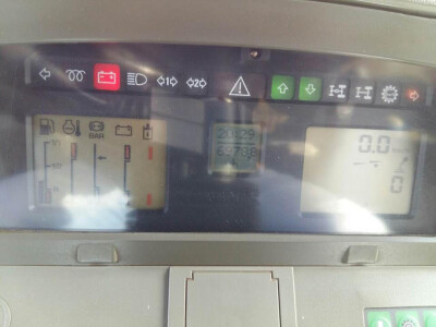 Polovan traktor Fendt 716