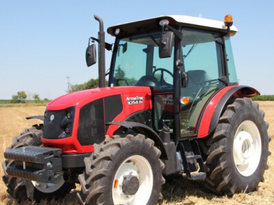 Traktor Arma trac 1054E+ ušteda 3.000eura