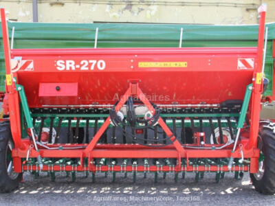Sijačica za  pšenicu SR250,SR270.SR300,SR400 AGRO-MASZ