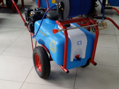 MORAVA Motorna prskalica 100-150