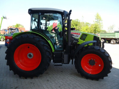 Traktor Claas Arion 420