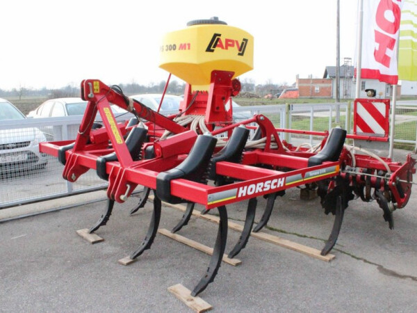 Gruber HORSCH TERRANO 3 FX rabljeni