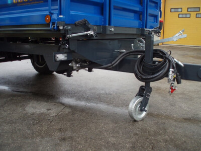 PRIKOLICE LEŠKO 4T - JEDNOOSOVINKA