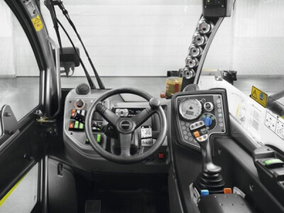 Teleskopski utovarivač Claas Scorpion