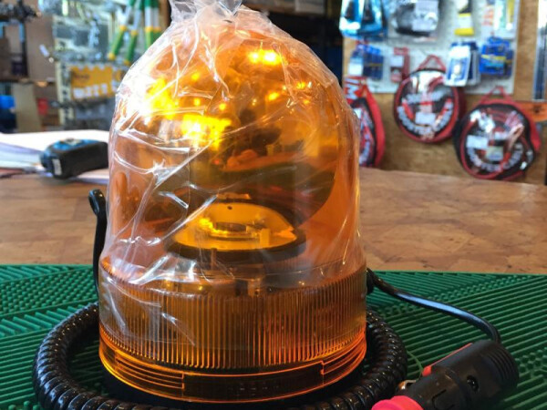 Rotaciono svjetlo na magnet 12V