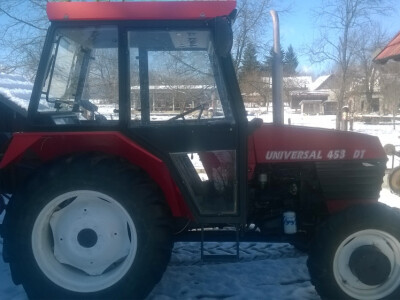Prodajem traktor Univerzal 453dt 2002