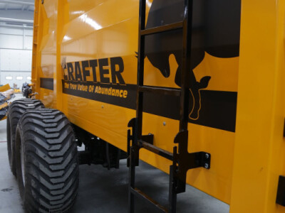 Razbacivač stajskog gnoja / manure spreader