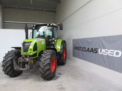 Traktor Claas Arion 640