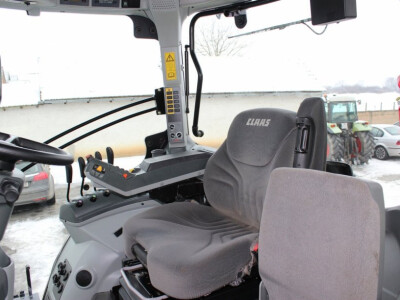 Traktor Claas Axion 850 CIS
