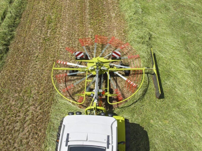 Claas Liner 420 sakupljač slame/sjena