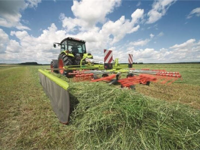 Claas Liner 420 sakupljač slame/sjena