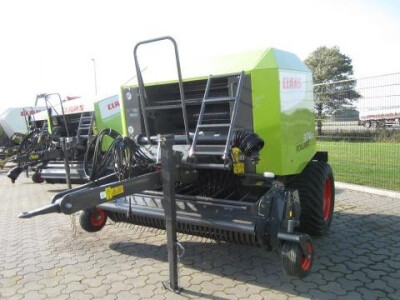 Claas Rollant 374 RC