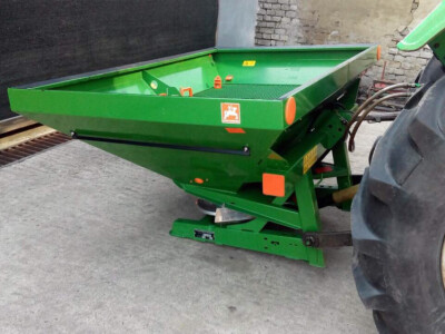 Amazone rasipač min. đubriva