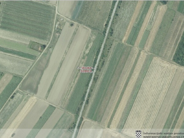 Velika Mlaka, poljoprivredno zemljište