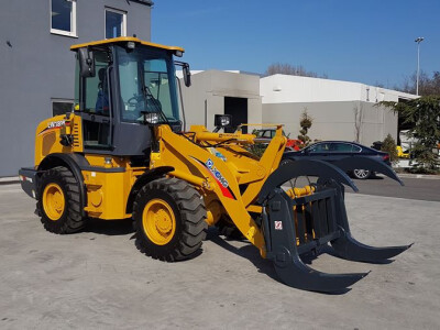 Utovarivač XCMG LW180K