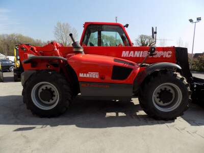 Teleskopski utovarivač Manitou MLT 845