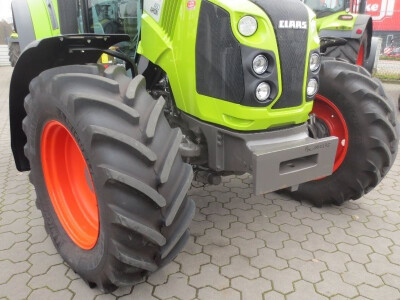 Claas Arion 460 CIS