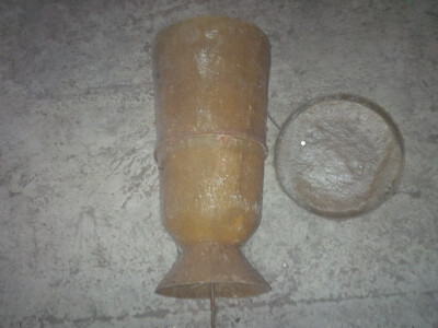 Hranilice za kavezni ribnjak