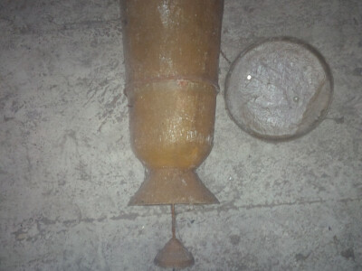 Hranilice za kavezni ribnjak