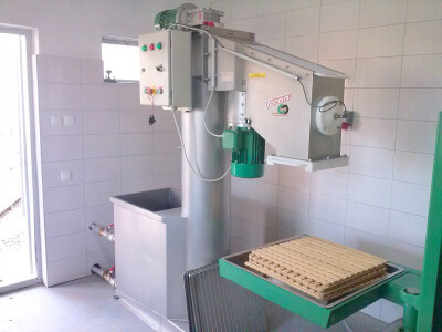 KELTEREI SCHAEFER j.d.o.o.  Prešamo i proizvodimo 100 posto prirodne sokove