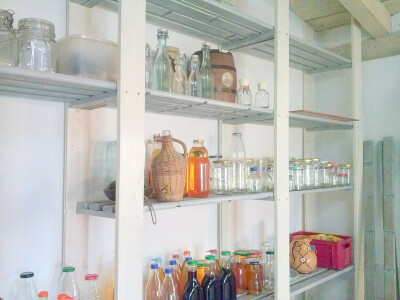 KELTEREI SCHAEFER j.d.o.o.  Prešamo i proizvodimo 100 posto prirodne sokove