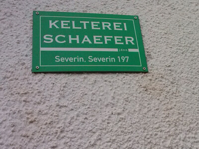 KELTEREI SCHAEFER j.d.o.o.  Prešamo i proizvodimo 100 posto prirodne sokove