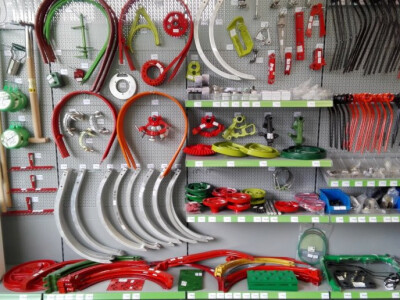 Rezervni dijelovi za balirke: Welger, Claas, John Deere, New Holland