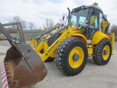 NEW HOLLAND 115B - 11.700 €