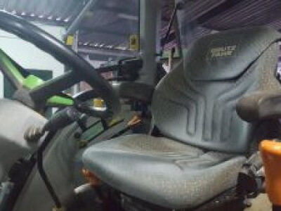 Traktor Deutz-Fahr MOD. Agrofarm 430 DT E3