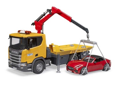 Bruder kamion tegljač Scania Super 560R s autom Roadster i svjetlosnim i zvučnim modulom