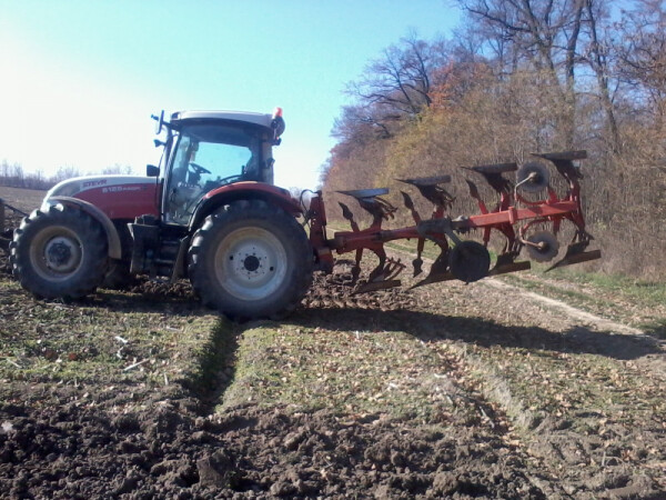 Traktor Steyr 6125 2013g