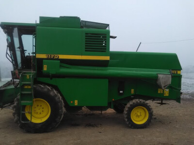 Kombajn John Deere 1170 Hydromat