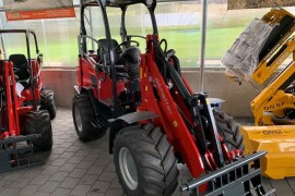 Zglobni utovarivač Schaffer 3650 - NA ZALIHI