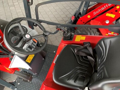 Zglobni utovarivač Schaffer 3650 - NA ZALIHI