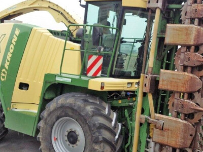 KRONE Big X 650 silažni kombajn