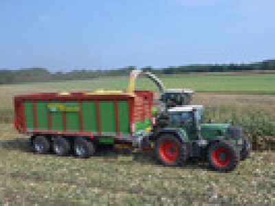 Priključna mehanizacija - prikolice Strautman