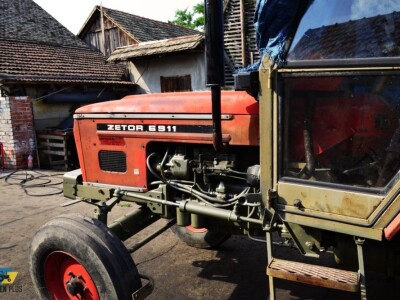 Ugradnja hidrauličnih upravljača - traktori Zetor