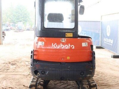 Mini bager Kubota KX61-3