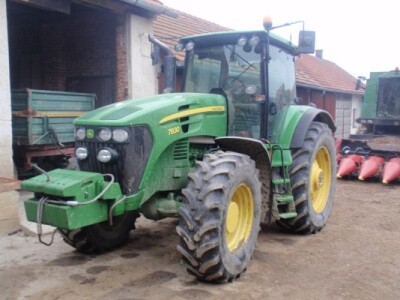 JOHN DEERE 7830