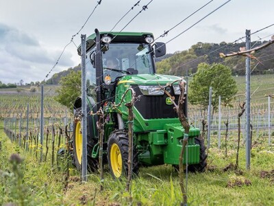 5G Serija traktora - John Deere kompaktni traktori