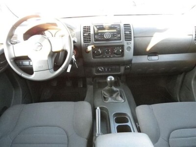 NISSAN NAVARA 2.5 dCi XE Diff. Look