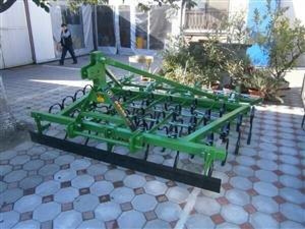 Sjetvospremač, bez hidrauličnog sklapanja, radni zahvat 1.80, četiri reda opruga, ravni