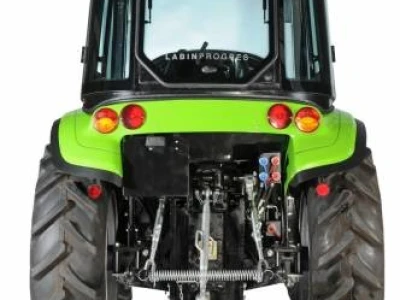 Traktor Tuber 50