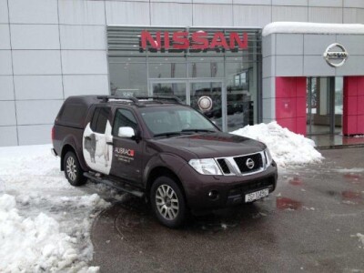 NISSAN NAVARA 3.0 V6 dCi LE Look 7A/T
