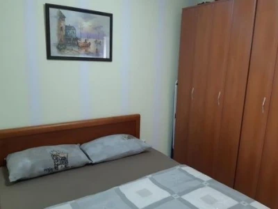 Apartman i dva stana za izdavanje u Budvi